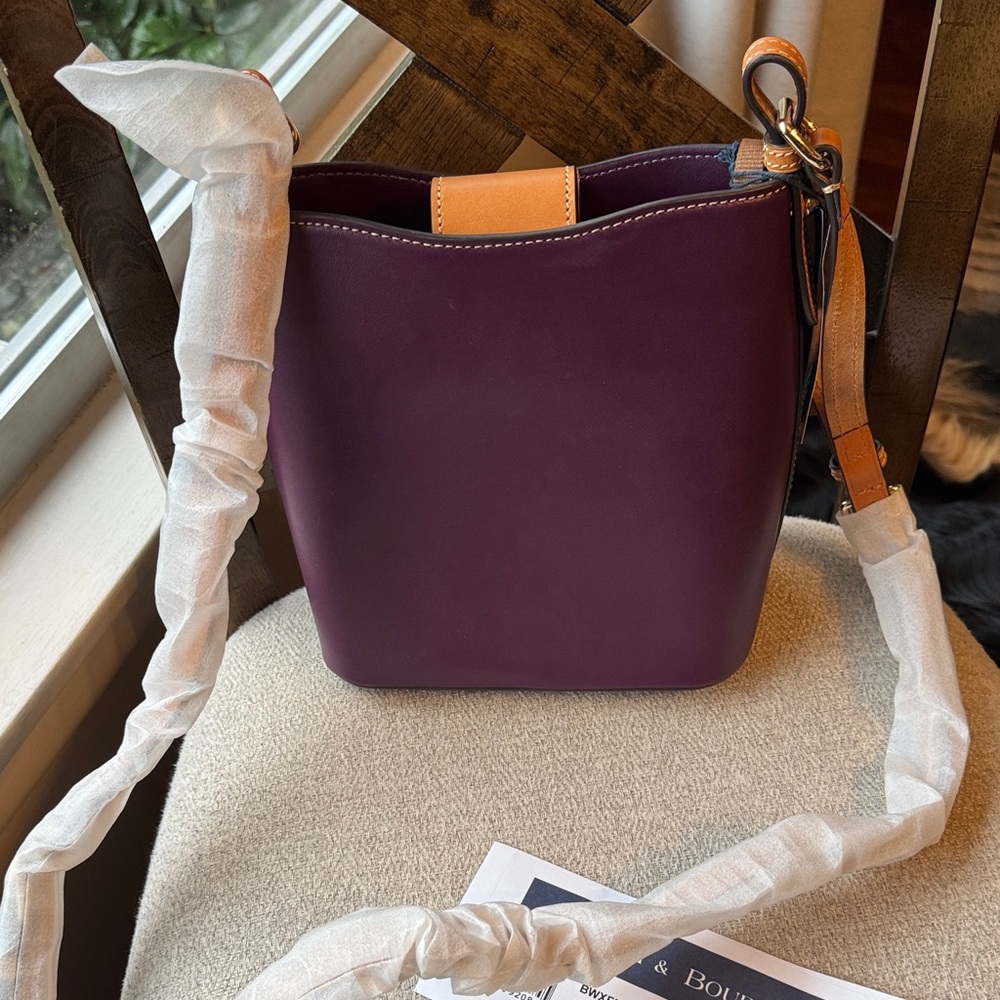 Dooney & Bourke Small Ridley Crossbody Bag Plum - Picture 4 of 9